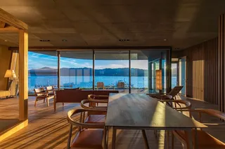 YANMAR SUNSET MARINA CLUBHOUSE&HOTELのサムネイル画像